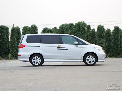 本田商務租車-艾力紳