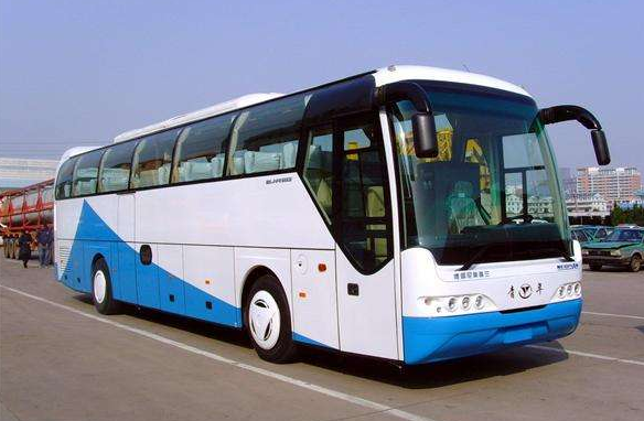 北京大巴租賃公司,低碳出行安全你我他! 北京大巴租賃公司,低碳出行安全你我他!
