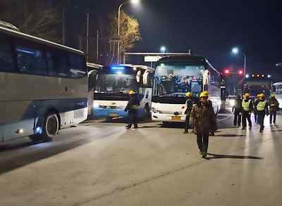 53座大巴-大巴租賃車型-真皮座椅展示